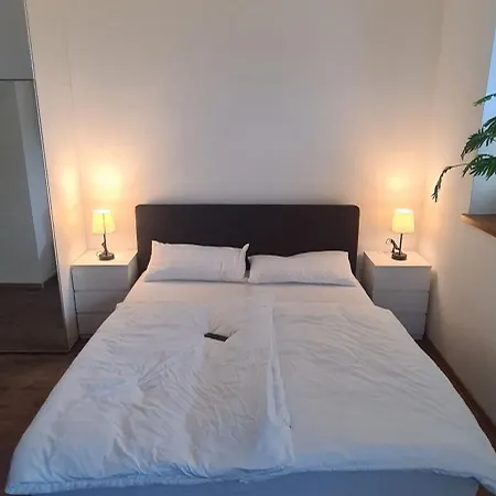 Gemuetlich Im Herzen Der Aeltesten Stadt Oesterreichs Apartment Enns